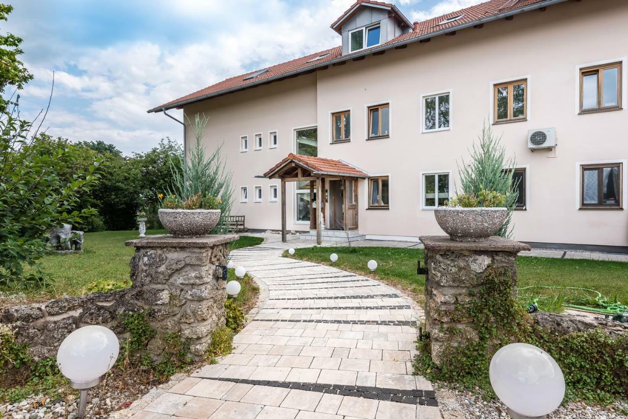 The Old Farmhouse Edling Экстерьер фото